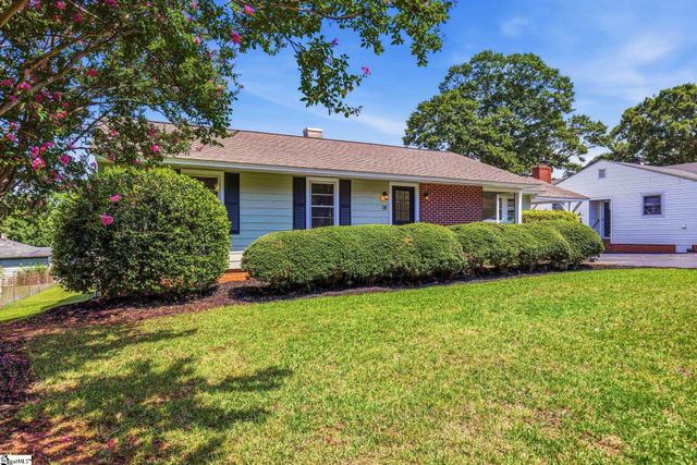 18 Bent Twig Drive, Greenville, SC 29605