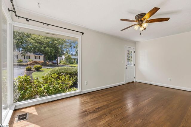 18 Bent Twig Drive, Greenville, SC 29605