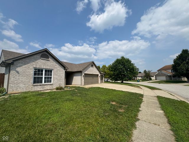 9936 Nightsong Lane, Avon, IN 46123