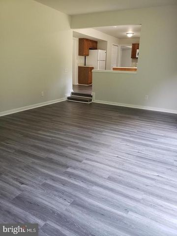 5906 CASCADE DR, Fredericksburg, VA 22407