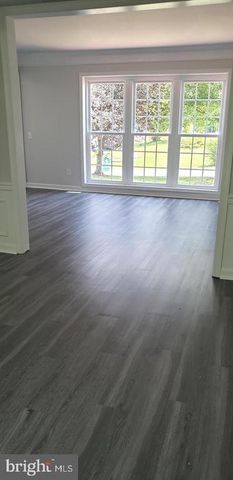 5906 CASCADE DR, Fredericksburg, VA 22407