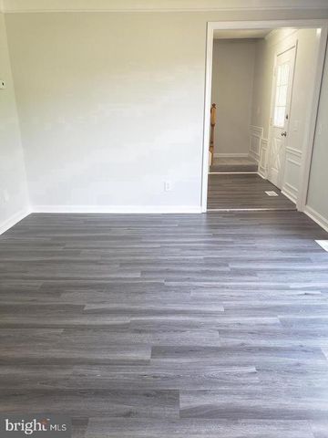 5906 CASCADE DR, Fredericksburg, VA 22407