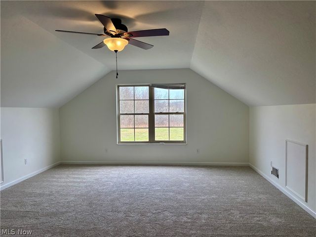 404 River Glen Drive NE, Warren, OH 44484