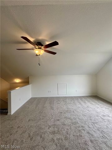 404 River Glen Drive NE, Warren, OH 44484