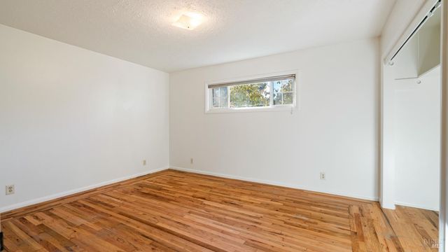 1130 Duer Rd, Sebastopol, CA 95472