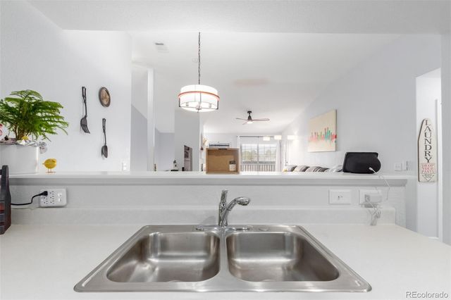 4211 S Blackhawk Circle 8C, Aurora, CO 80014