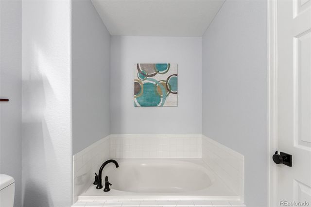 4211 S Blackhawk Circle 8C, Aurora, CO 80014