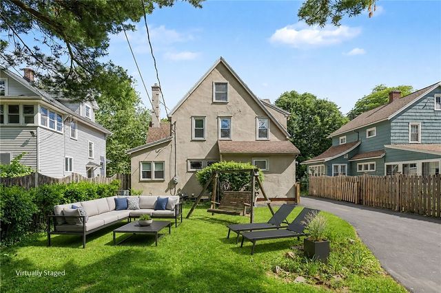 91 Warrington Dr, Brighton, NY 14618