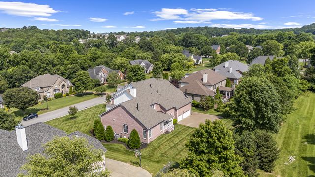 9166 Sydney Ln, Brentwood, TN 37027