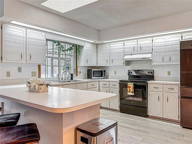 1129 MADURA DRIVE, Deltona, FL 32725