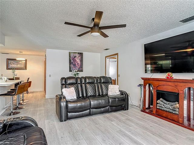 1129 MADURA DRIVE, Deltona, FL 32725