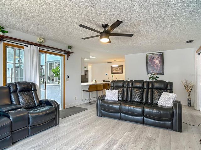 1129 MADURA DRIVE, Deltona, FL 32725