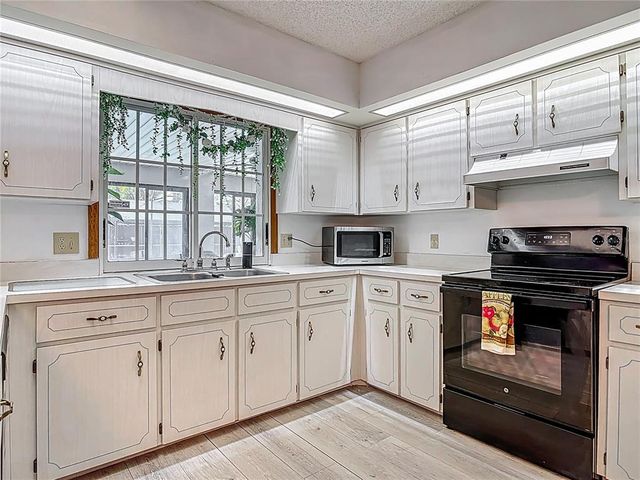 1129 MADURA DRIVE, Deltona, FL 32725