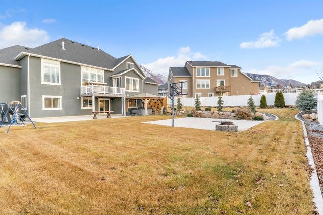 1033 N CHRISTLEY LN, Elk Ridge, UT 84651