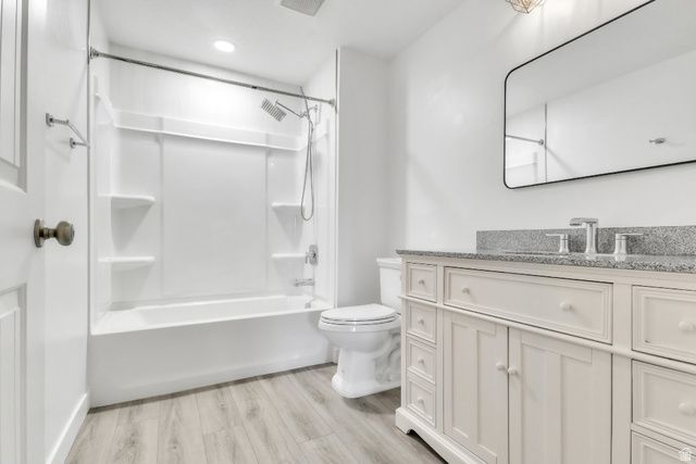 1033 N CHRISTLEY LN, Elk Ridge, UT 84651