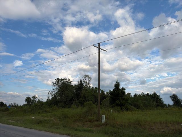 1236 County Road 3570, Cleveland, TX 77327