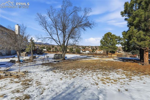 6085 Red Hill Circle, Colorado Springs, CO 80919