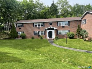 39 Mount Laurel Drive, Wethersfield, CT 06109