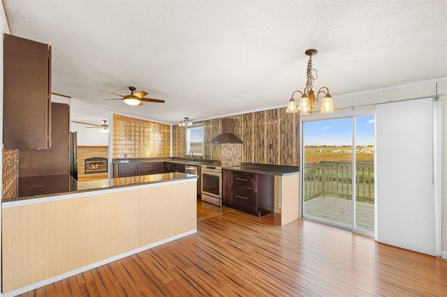 1099 Private Road 4041, Dime Box, TX 77853