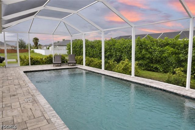 2727 NW 6th AVE, Cape Coral, FL 33993