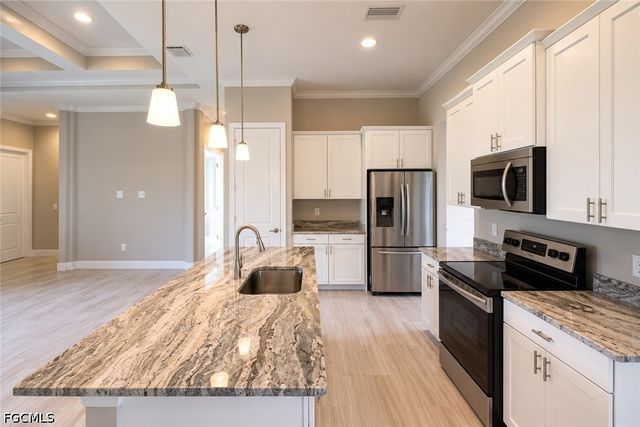 2727 NW 6th AVE, Cape Coral, FL 33993