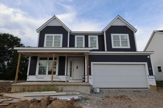 198 Silver Pine Lane, Lewis Center, OH 43035