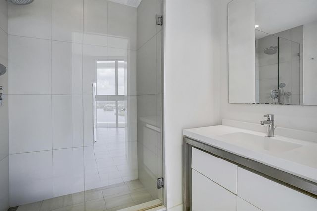 2000 Metropica Way 1503, Sunrise, FL 33323
