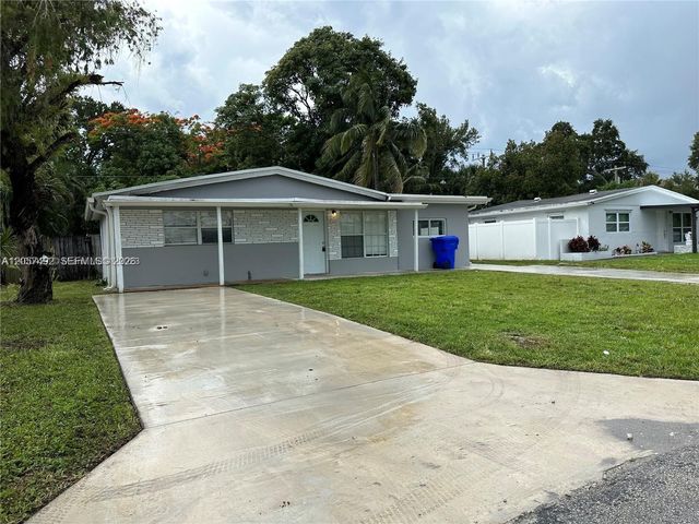 5820 Atlanta St F, Hollywood, FL 33021