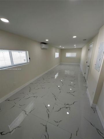 5820 Atlanta St F, Hollywood, FL 33021