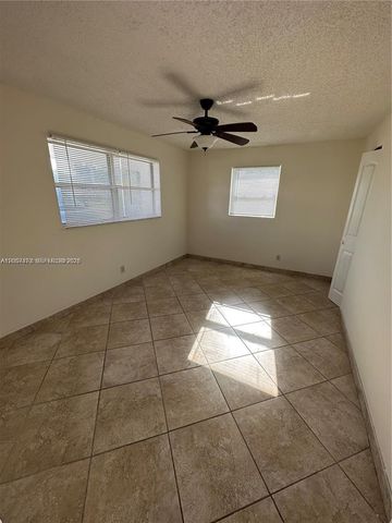 5820 Atlanta St F, Hollywood, FL 33021