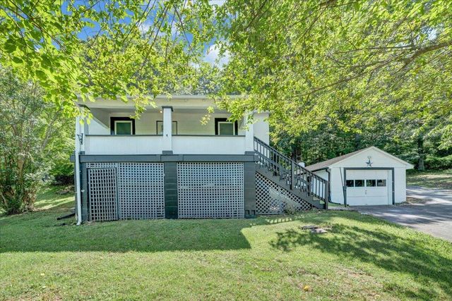 4331 Yellow Mountain RD, Roanoke, VA 24014