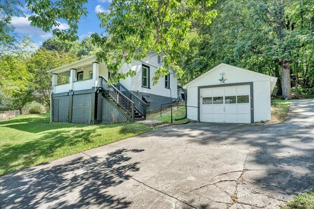4331 Yellow Mountain RD, Roanoke, VA 24014