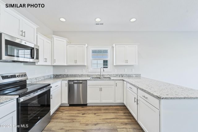 123 Sanctuary Street, Jacksonville, NC 28546