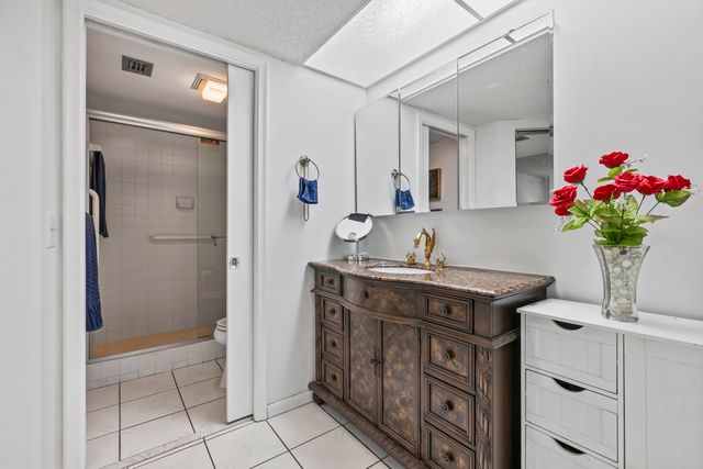 1000 SW 125th Avenue 211, Pembroke Pines, FL 33027