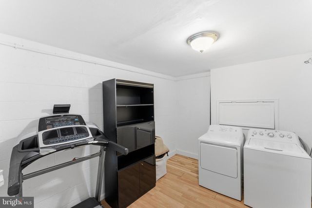 9710 ASHBOURN DR, Burke, VA 22015