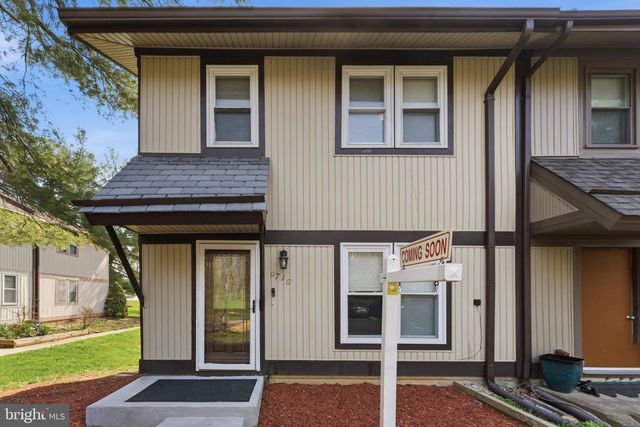 9710 ASHBOURN DR, Burke, VA 22015