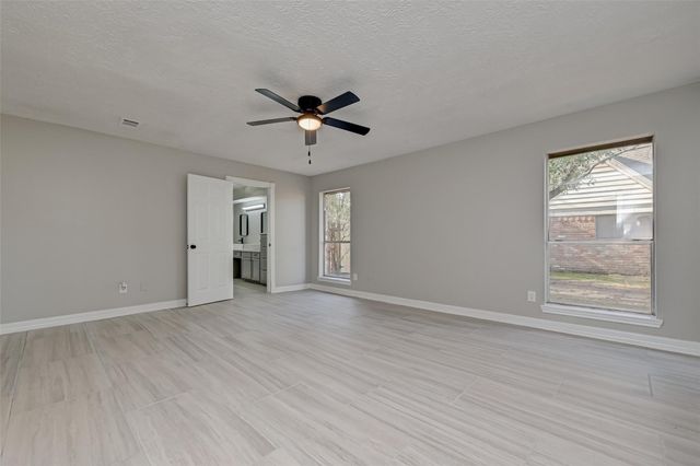 6503 Trailway Lane, Spring, TX 77379