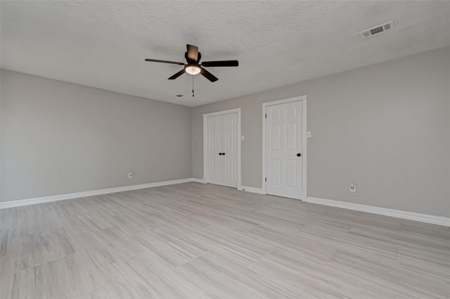 6503 Trailway Lane, Spring, TX 77379