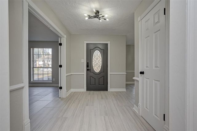 6503 Trailway Lane, Spring, TX 77379