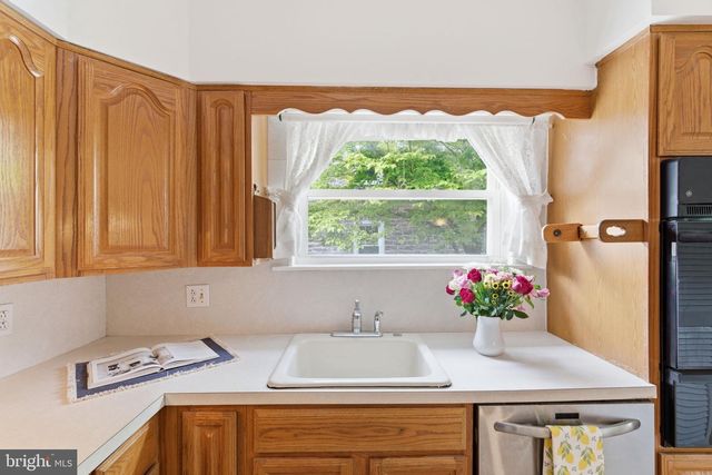 3226 W PENN ST, Philadelphia, PA 19129