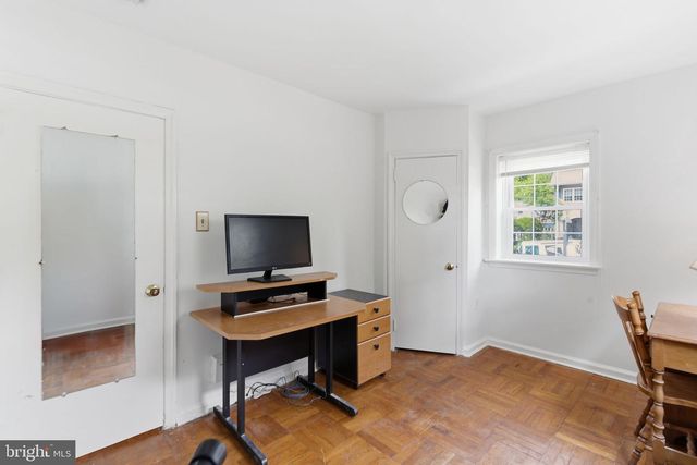 3226 W PENN ST, Philadelphia, PA 19129