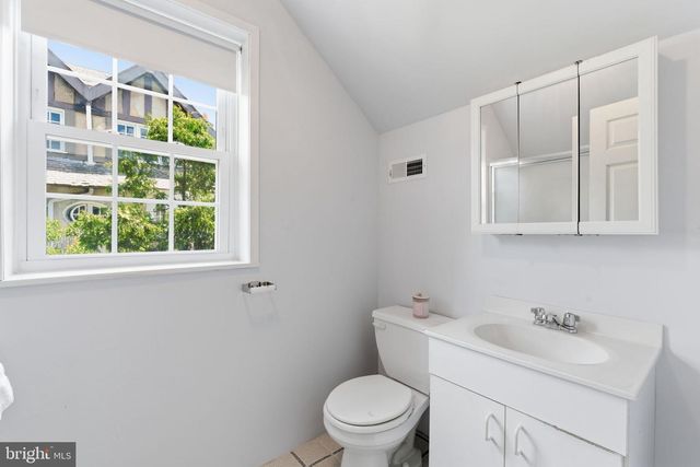 3226 W PENN ST, Philadelphia, PA 19129