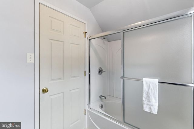 3226 W PENN ST, Philadelphia, PA 19129