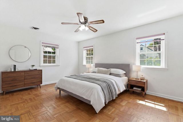 3226 W PENN ST, Philadelphia, PA 19129
