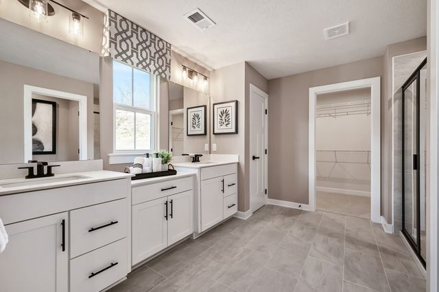 2718 Brumby Loop, White House, TN 37188