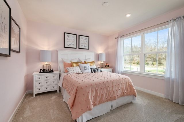 2718 Brumby Loop, White House, TN 37188