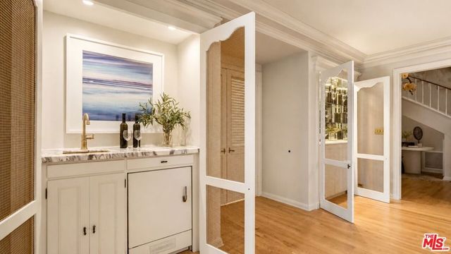 1506 Club View Drive, Los Angeles, CA 90024