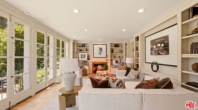 1506 Club View Drive, Los Angeles, CA 90024