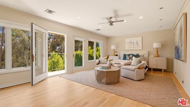 1506 Club View Drive, Los Angeles, CA 90024