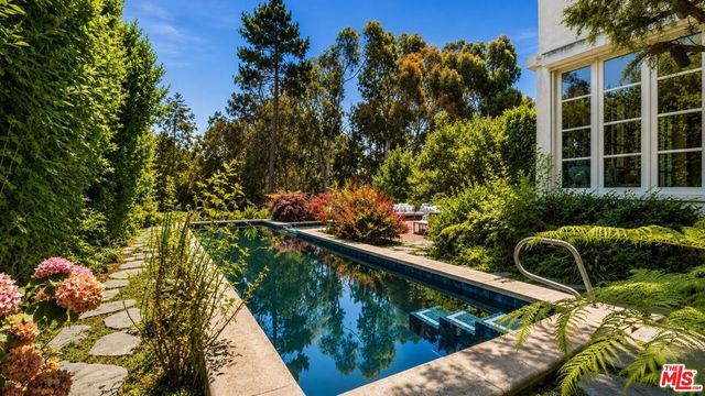 1506 Club View Drive, Los Angeles, CA 90024